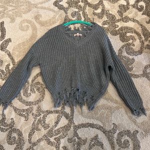 Slouchy grey sweater from love Tree in size medium in great condition